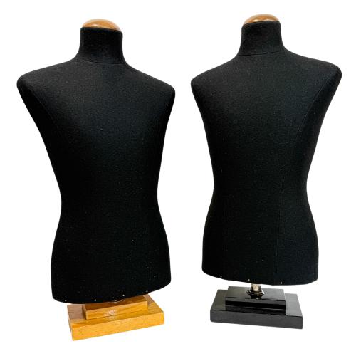 DOS MANIQUÍS DE SOBREMESA 
