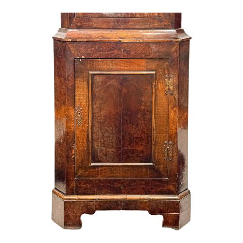 PEQUEÑO MUEBLE INGLÉS RINCONERO DEL SIGLO XIX