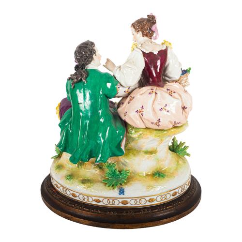 GRAN FIGURA DE PORCELANA ALEMANA VOLKSTEDT, AÑOS 40-50