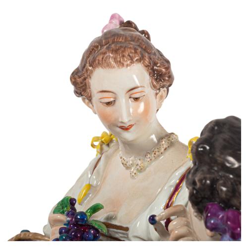GRAN FIGURA DE PORCELANA ALEMANA VOLKSTEDT, AÑOS 40-50