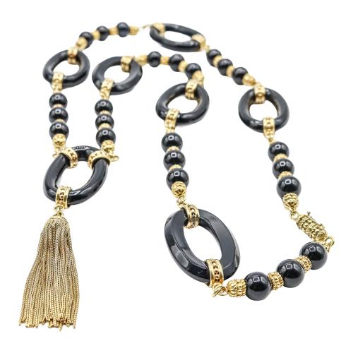 COLLAR LARGO DE ÓNIX Y ORO
