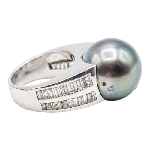 ANILLO CON PERLA TAHITÍ Y DIAMANTES