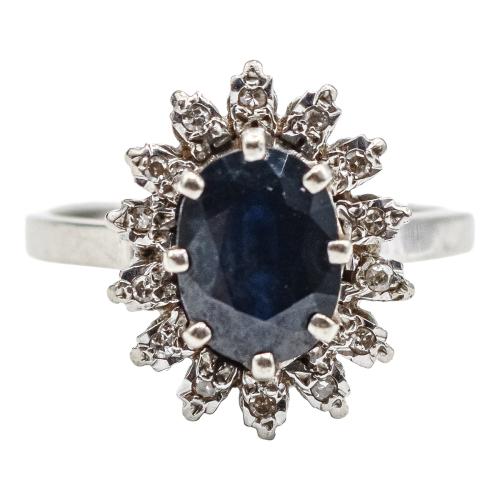 SORTIJA ROSETÓN CON ZAFIRO Y DIAMANTES, AÑOS 70