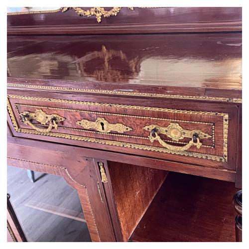 MUEBLE APARARADOR TRINCHANTE DEL PRIMER CUARTO DE S. XX