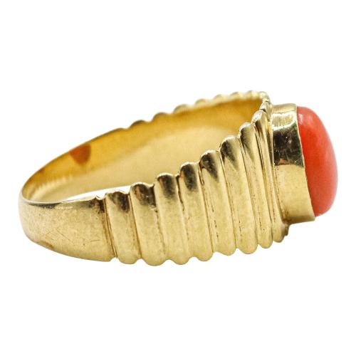ANILLO CON CORAL