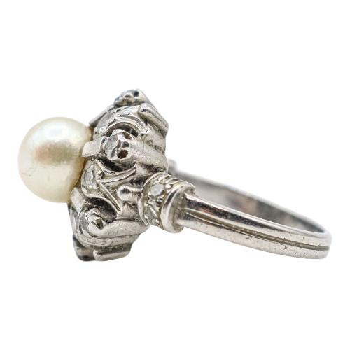 SORTIJA CON PERLA Y DIAMANTES, AÑOS 50