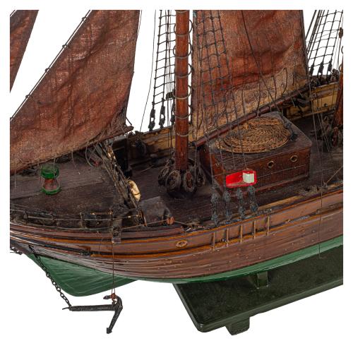MAQUETA DE VELERO DE LA SEGUNDA MITAD DEL SIGLO XX