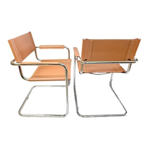 PAREJA DE SILLAS ESTILO BAUHAUS DEL ÚLTIMO CUARTO DEL S.XX