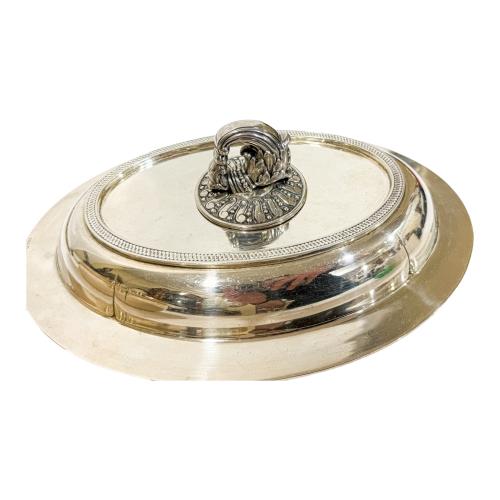 SERVICIO DE MESA  DE MEDIADOS DE SIGLO XX