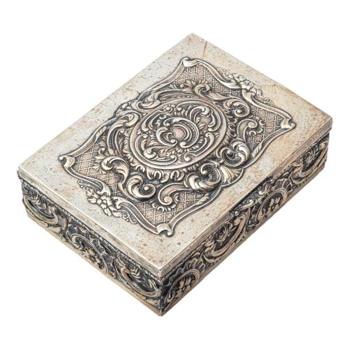 CAJA DE PLATA DE MEDIADOS DE SIGLO XX