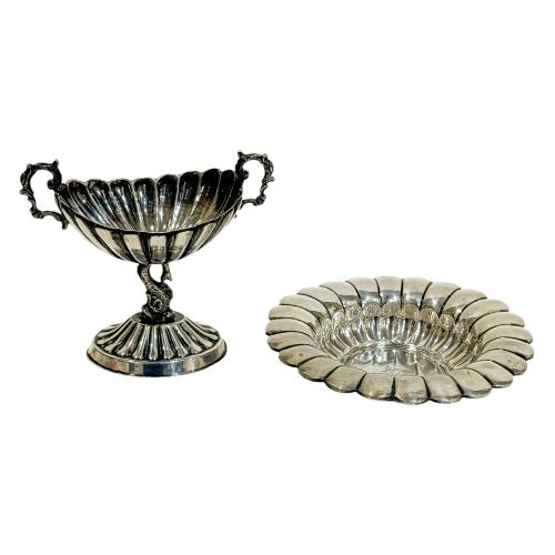 DOS CENTROS DE MESA DE PLATA DE MEDIADOS DE S. XX