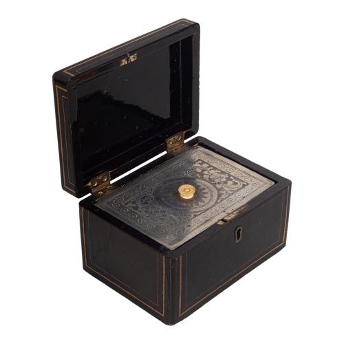 CAJA DE TÉ CHINA DE MEDIADOS DEL SIGLO XIX
