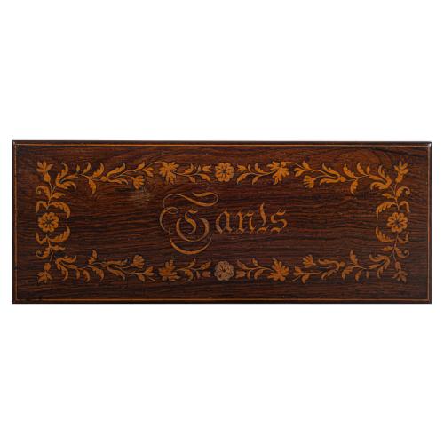 CAJA PARA GUANTES FINALES DEL SIGLO XIX