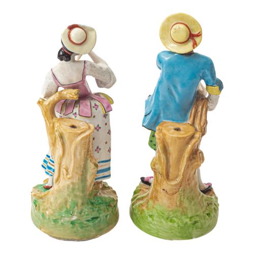 PAREJA DE FIGURAS FRANCESAS DEL SIGLO XIX