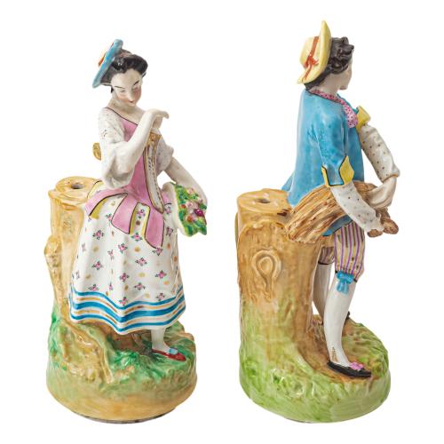 PAREJA DE FIGURAS FRANCESAS DEL SIGLO XIX