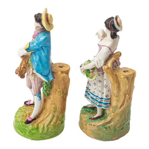 PAREJA DE FIGURAS FRANCESAS DEL SIGLO XIX