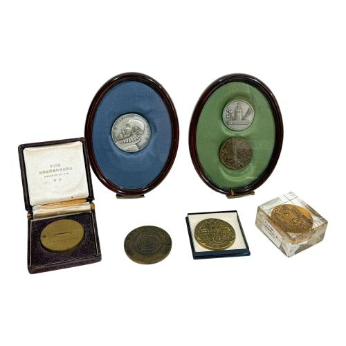 SEIS MEDALLAS CONMEMORATIVAS