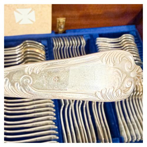 CUBERTERIA  DE PLATA DE MEDIADOS DE SIGLO XX