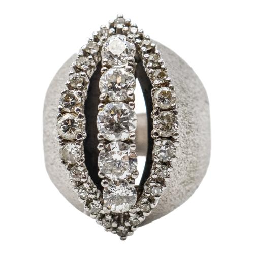 SORTIJA CON DIAMANTES DE LOS AÑOS 60