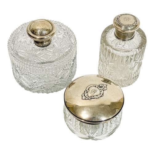 CONJUNTO DE TARROS Y CAJA TABAQUERA 