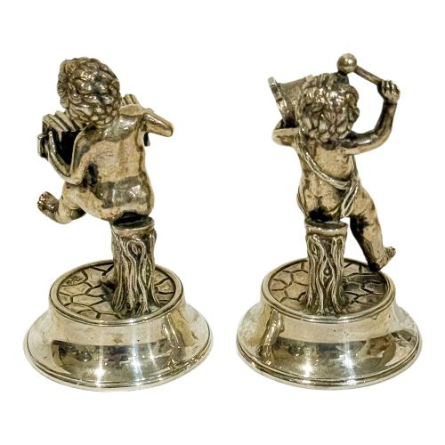 TRES FIGURITAS EN PLATA DEL ÚLTIMO CUARTO DEL S.XX