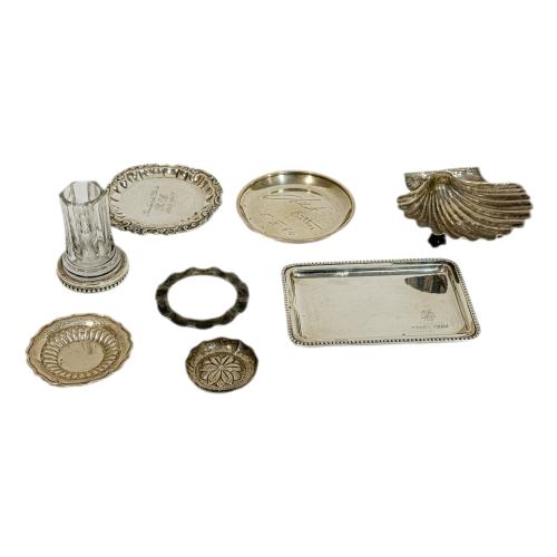 CONJUNTO DE PIEZAS EN PLATA DE LA SEGUNDA MITAD DEL S.XX