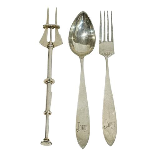 TRES CUBIERTOS DE PLATA DE MEDIADOS DE S. XX