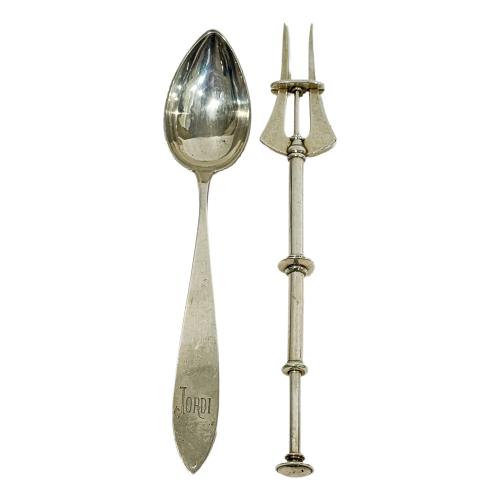 TRES CUBIERTOS DE PLATA DE MEDIADOS DE S. XX