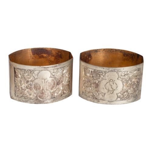 DOS PAREJAS DE ARGOLLAS DE PRIMER TERCIO DE S. XX