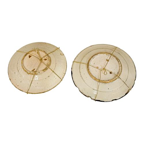 DOS PLATOS CERÁMICA CATALANA DE L'ARRECADA, CIRCA 1800
