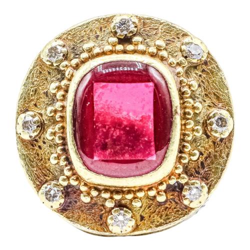 ANILLO CON RUBÍ Y DIAMANTES