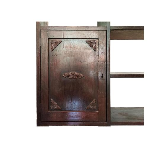 MUEBLE ESTANTERÍA DEL PRIMER TERCIO DE SIGLO XX