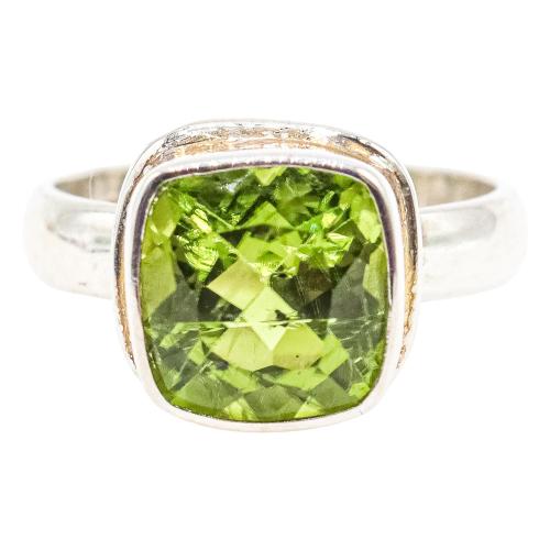 ANILLO CON PREHNITA