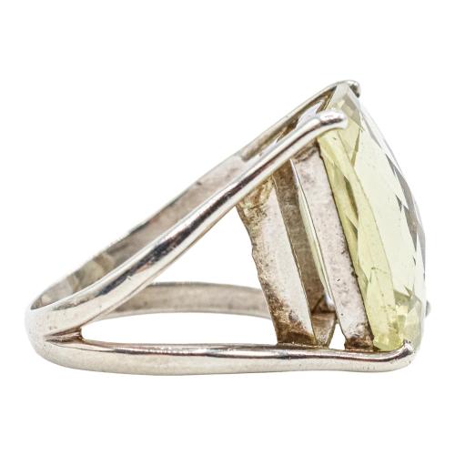 ANILLO CON CUARZO CITRINO