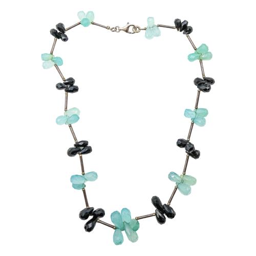 COLLAR DE PLATA CON CALCEDONIA Y ÓNIX