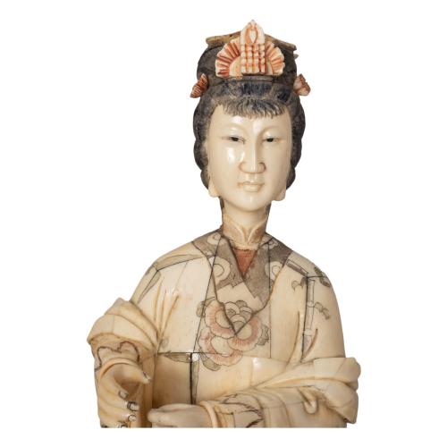 PAREJA DE FIGURAS ORIENTALES DEL ÚLTIMO TERCIO DEL S.XX