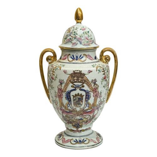TIBOR EN PORCELANA DEL ÚLTIMO TERCIO DEL S.XX
