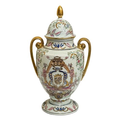 TIBOR EN PORCELANA DEL ÚLTIMO TERCIO DEL S.XX