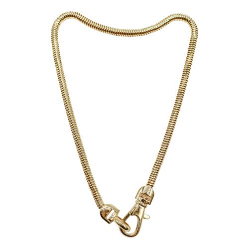 COLLAR GARGANTILLA TIPO LEONTINA