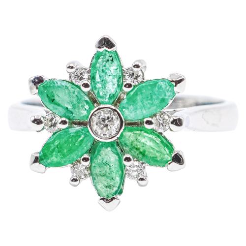 ANILLO CON ESMERALDAS Y BRILLANTES