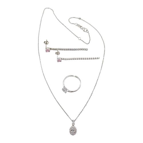 COLGANTE, PENDIENTES Y ANILLO