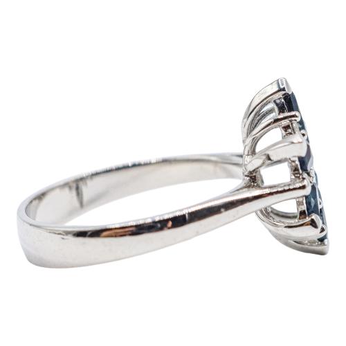 ANILLO CON ZAFIROS Y BRILLANTES